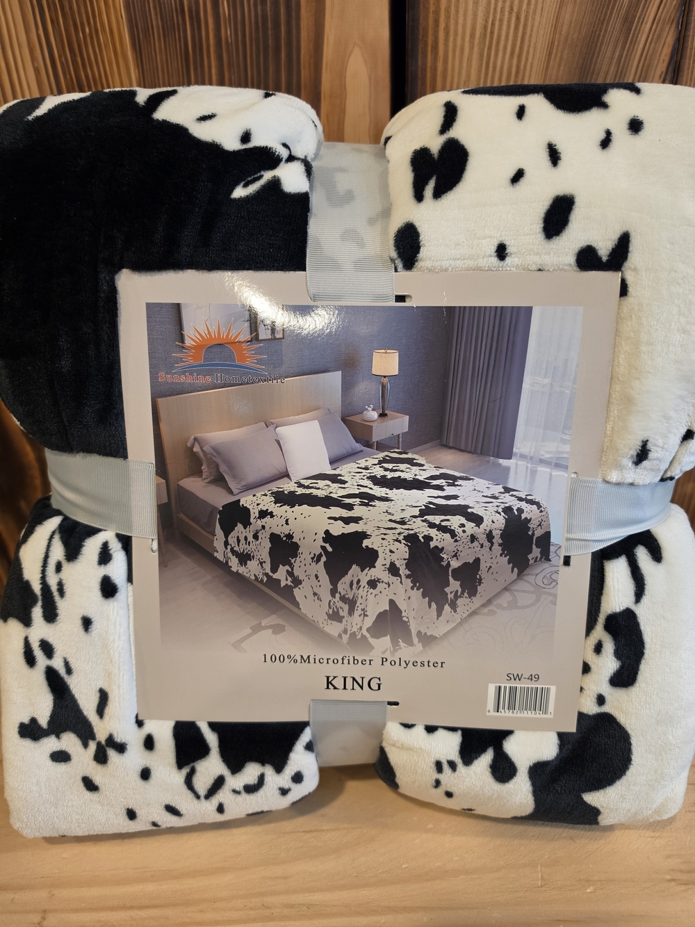 King Cowprint Microfiber Plush Bedspread in Black and White -